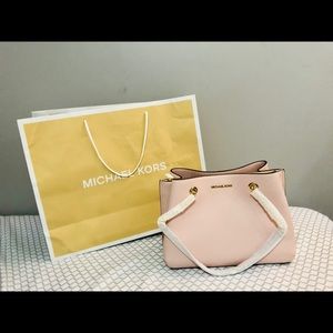 Michael Kors Teagan Shoulder Bag